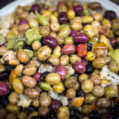 Black Olives Box