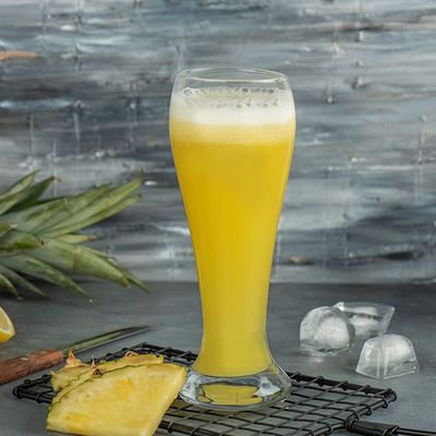 Fresh pineapple juice