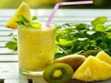 Pineapple With Kiwi Juice