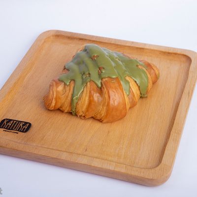 Pistachio Croissant