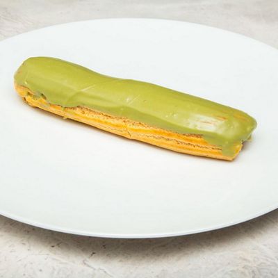 Pistachio Eclair