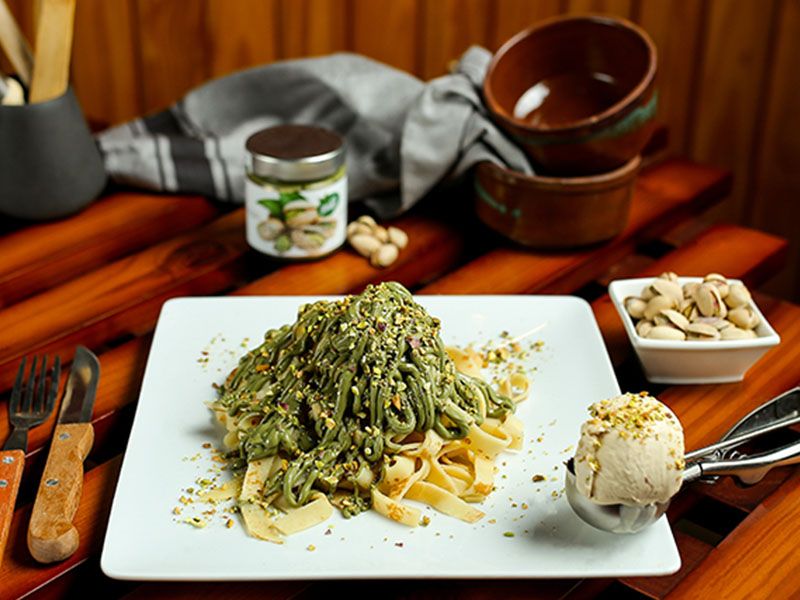 Pistachio Fettuccine Crepe