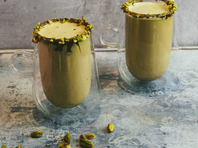 Pistachio Spanish Latte