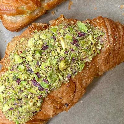 Pistachio croissant