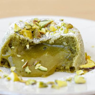 Pistashio Molten Cake