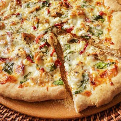 Italian pizza with corned beef