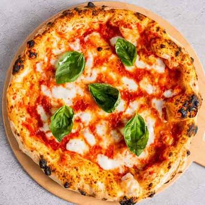 Pizza Bolognese con Bufala