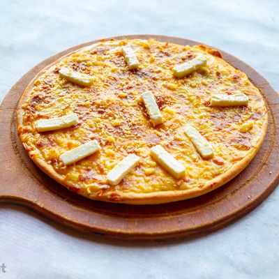 Mix cheese pizza