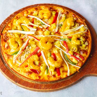 Seafood pizza