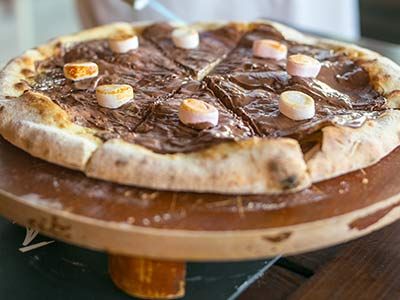 Nutella Chocolate And Marshmallow Pizza