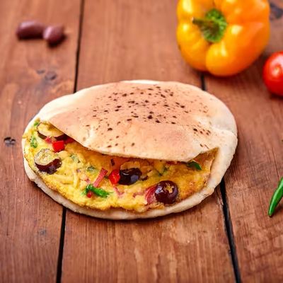 Pizza Omelette Sandwich
