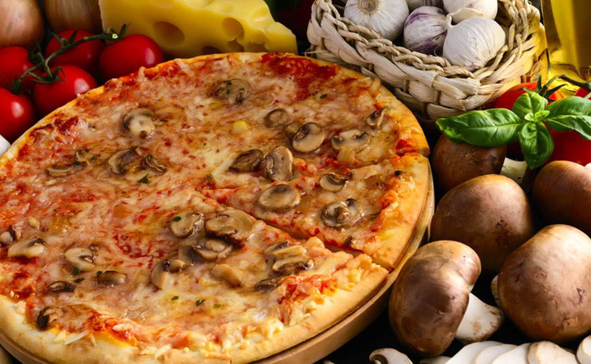 Mushroom Oriental Pizza