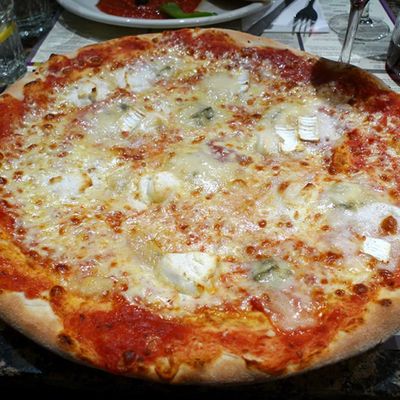 Quattro Pizza