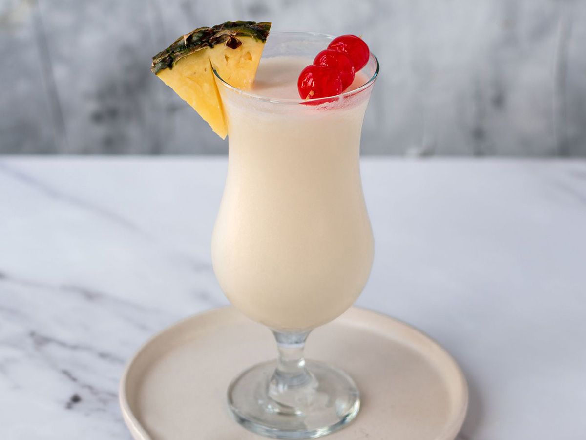 Piña colada cocktail
