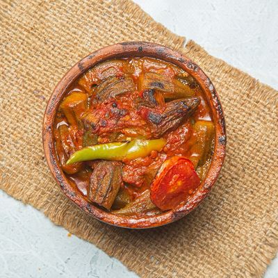 Okra tagine with meat