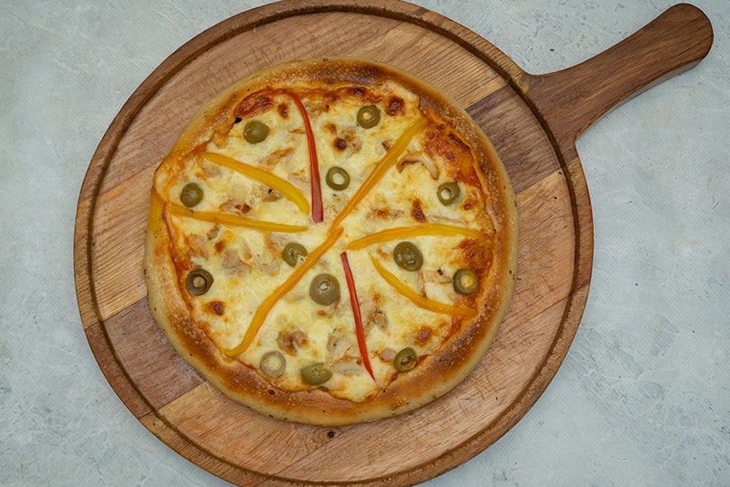 Pollo Funghi Pizza