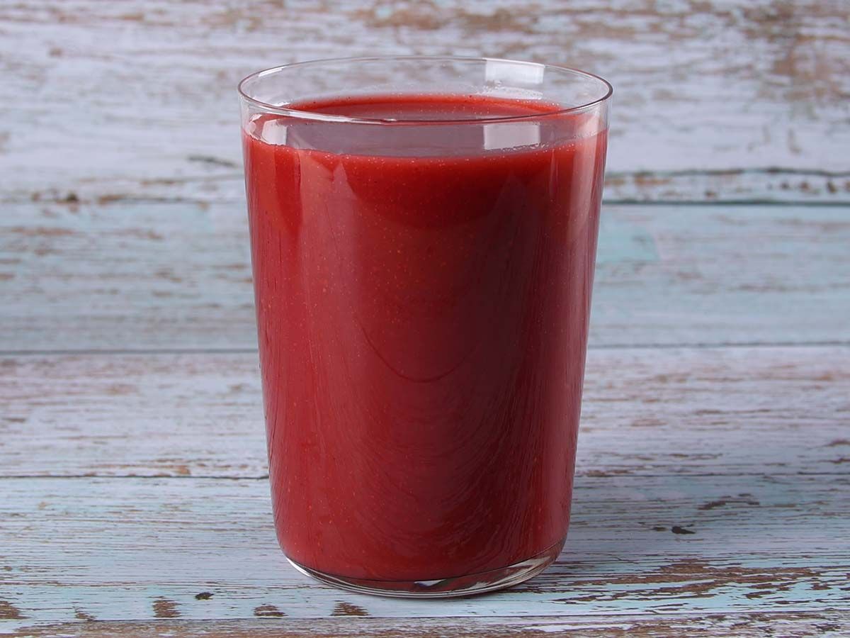 Fresh pomegranate juice