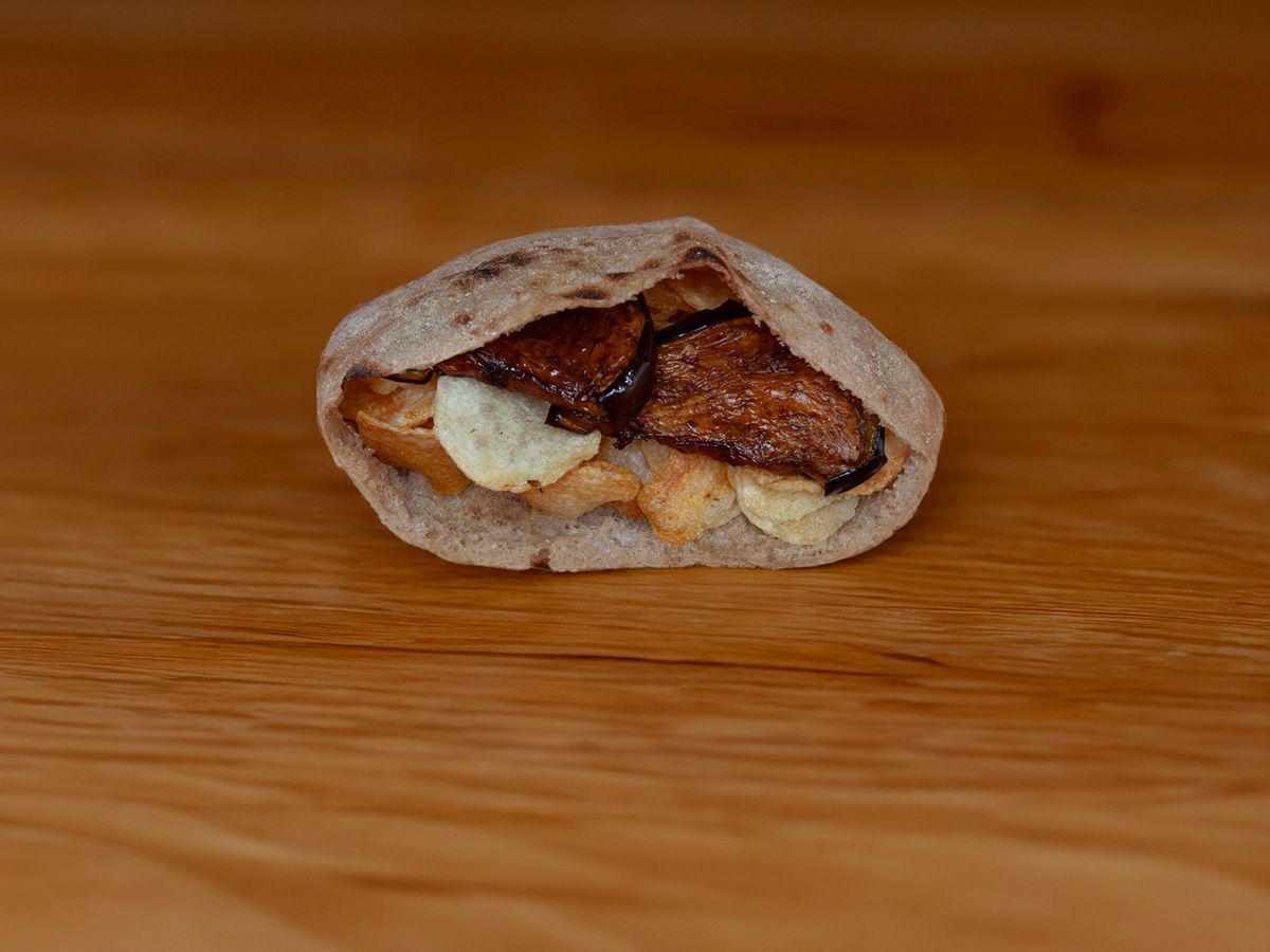 Potato Chips Sandwich With Mesakaa
