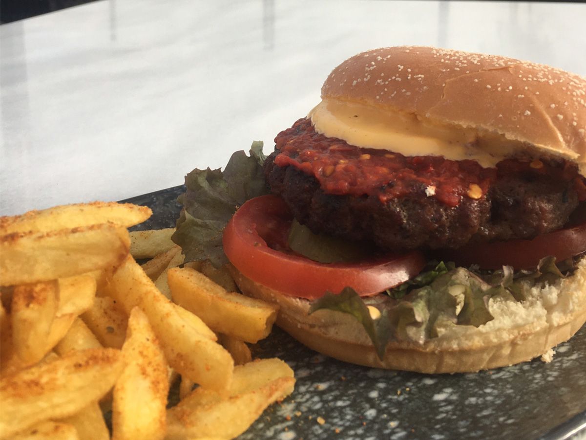 Aroma Chili Burger