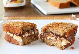 Qeshta Nutella Sandwich
