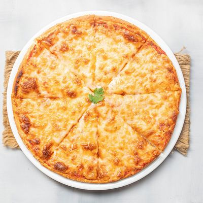 Quattro formaggi Pizza