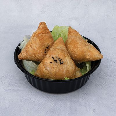 سمبوسة جبنة قطعتان