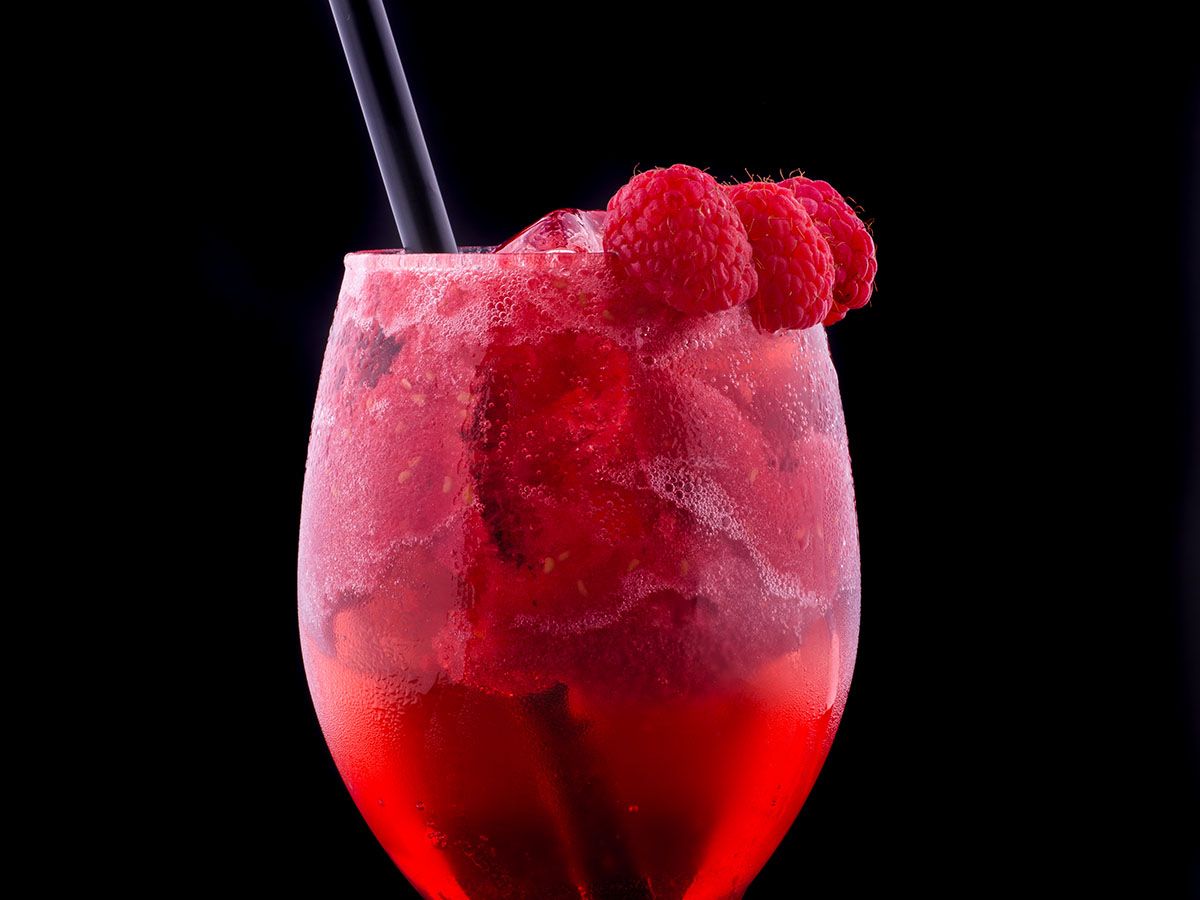 Fresh Raspberry Lemonade