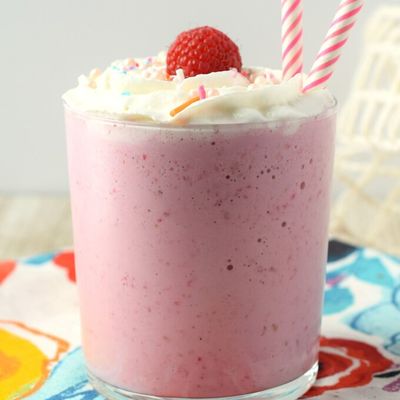 Raspberry Milkshake