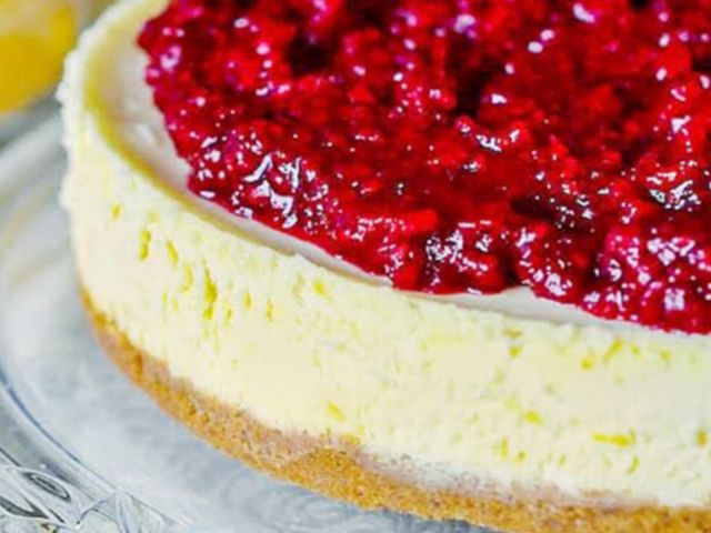 Raspberry Cheesecake Tart