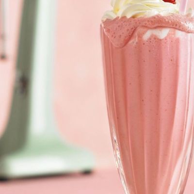Red berry milkshake