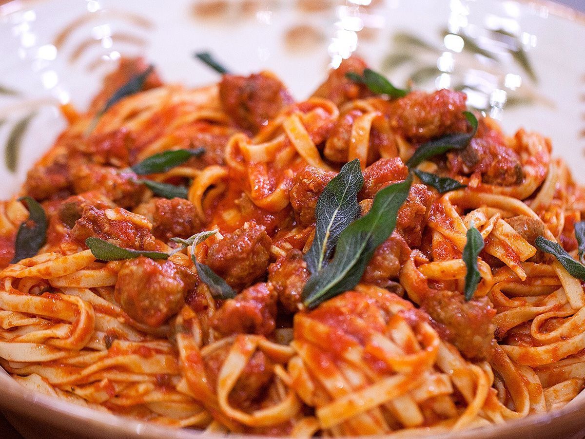 Hot Dog Pasta With Red Sauce
