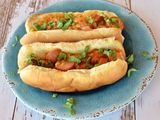 Regular hot dog sandwich