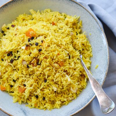 طبق أرز بسمتي بالمكسرات