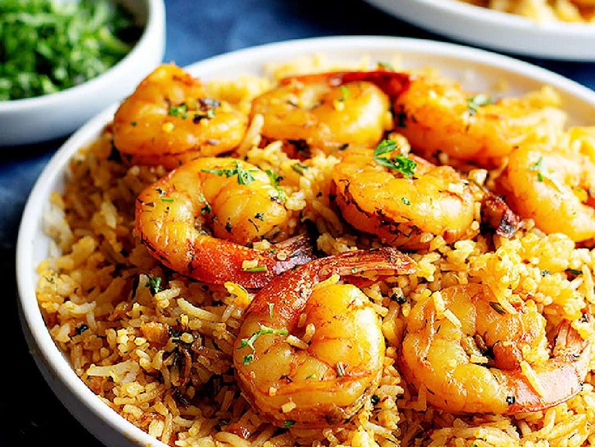 Rice with shrimp