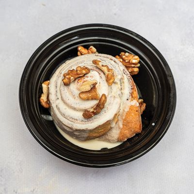 Cinnabon Walnut Roll