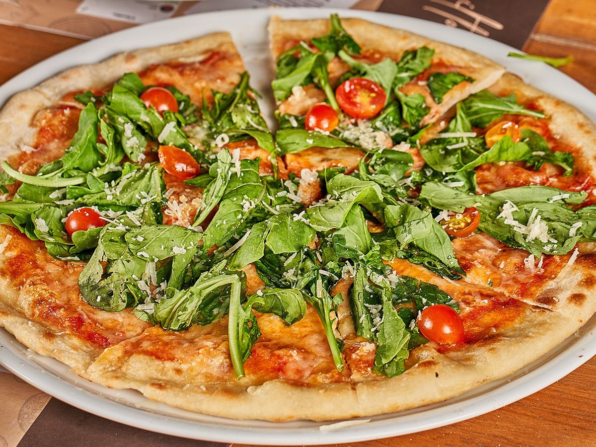 Ruccola Parmigiano Pizza