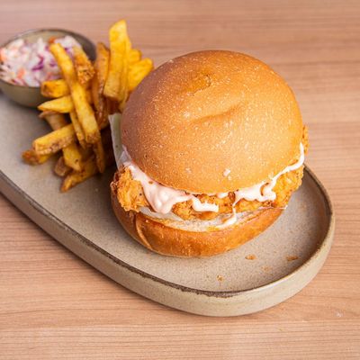 SOUTHERN-STYLE BUTTERMILK FRIED CHICKEN SANDWICH