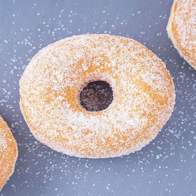 STUFFED APPLE CINNAMON DONUTS