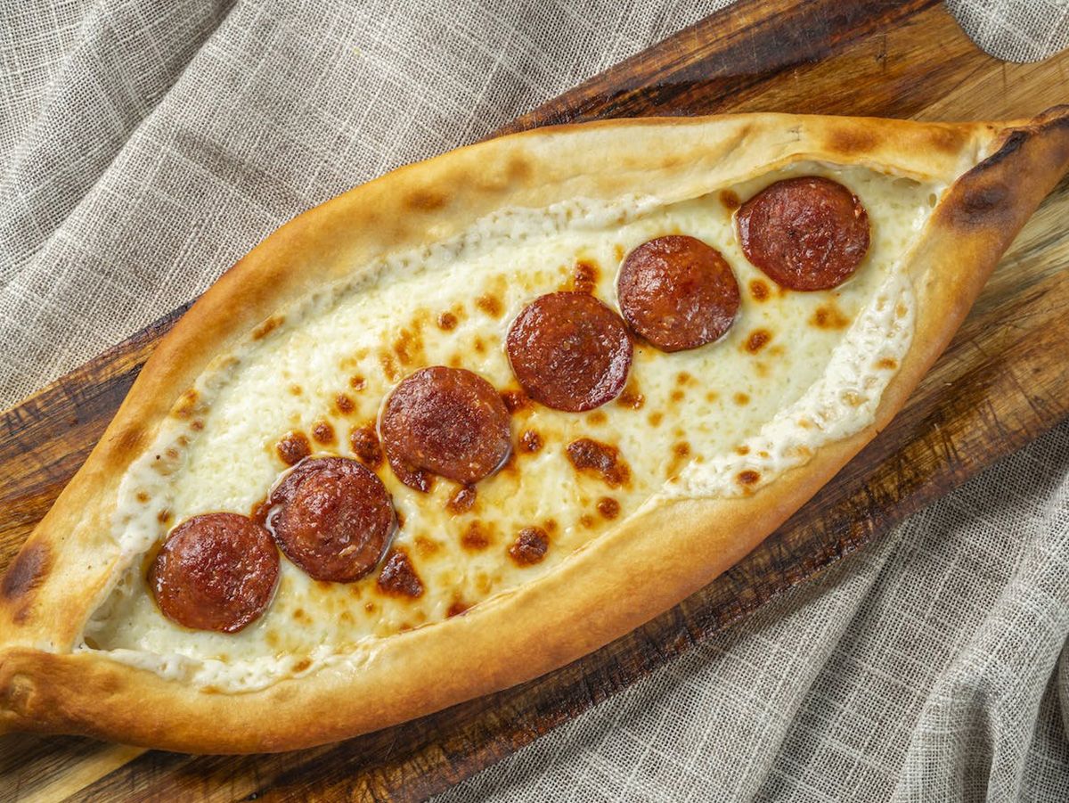 Suguk Pide