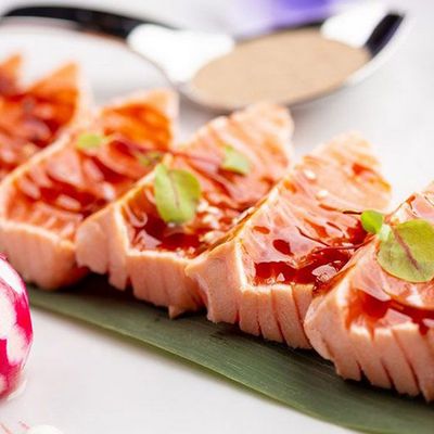 Sake tataki Sashimi