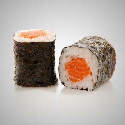 Saki Salmon Maki - 6 Pieces
