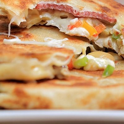Medium salami pie