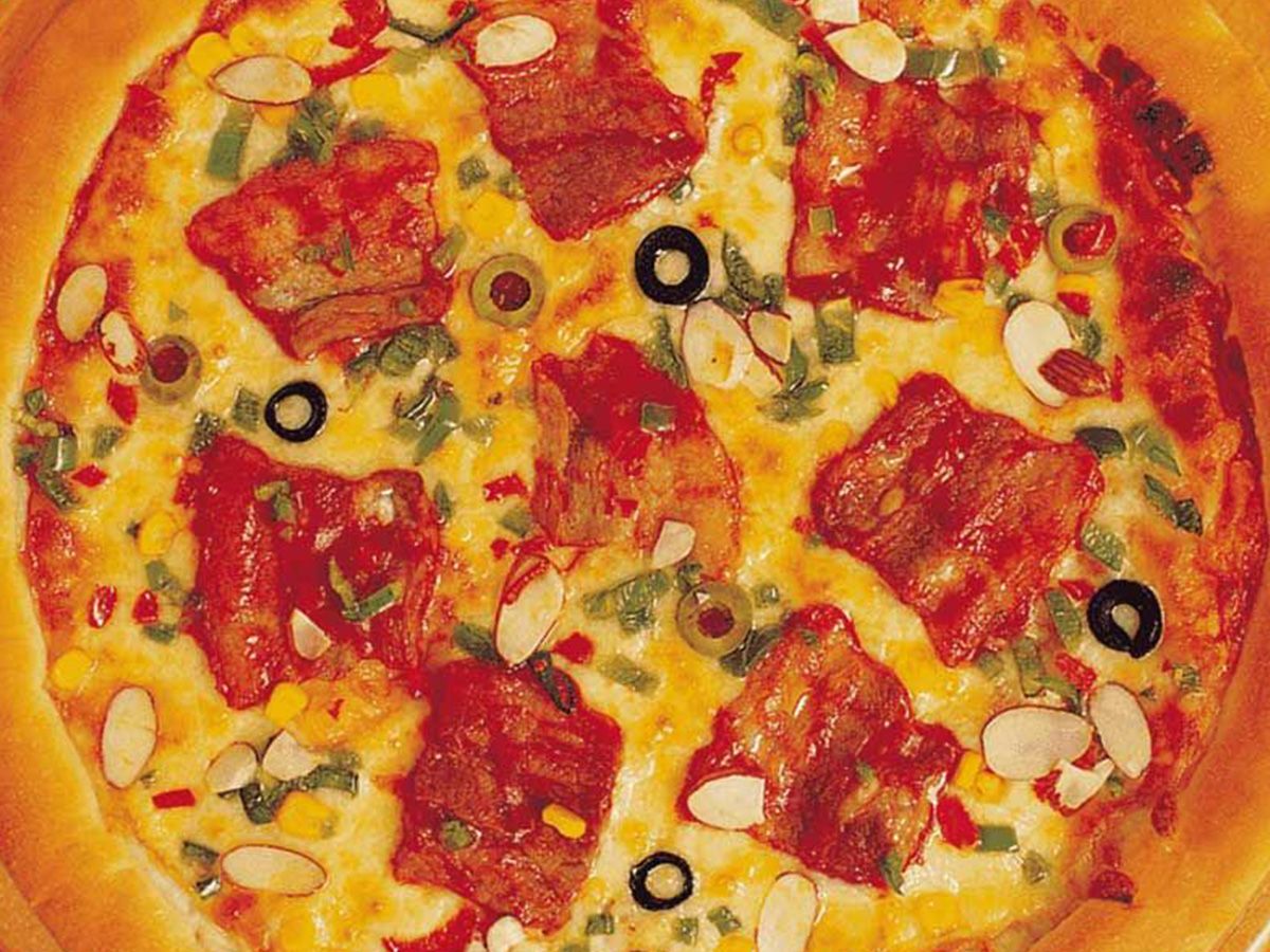 Salami Pizza