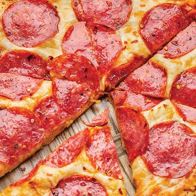 Salami Pizza