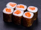 Salmon Maki