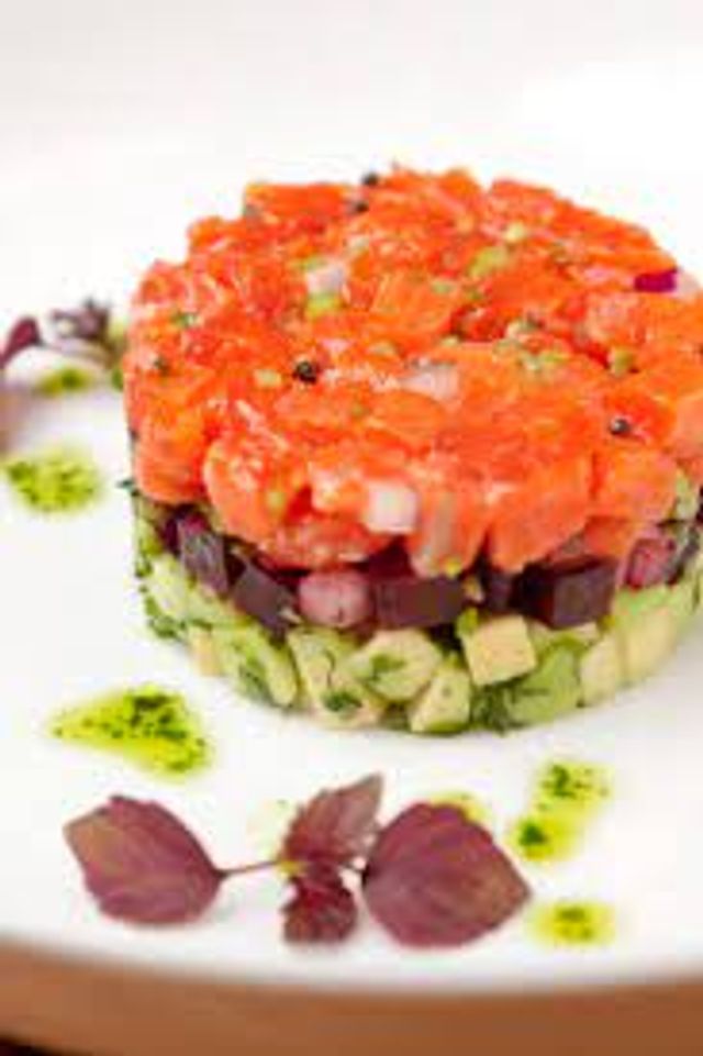 Salmon Tartar Salad