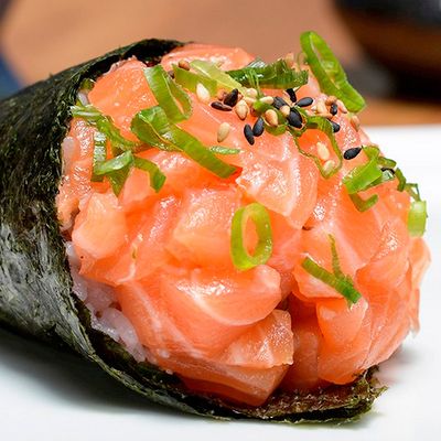 Salmon Temaki