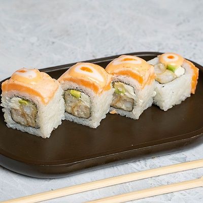 Salmon Cheddar 8 Pieces