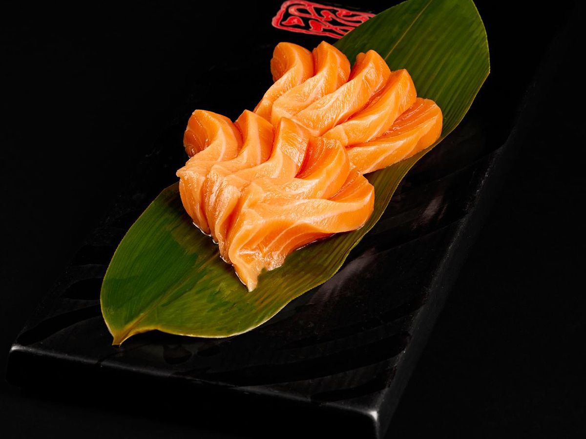Salmon Sashimi 5 pieces