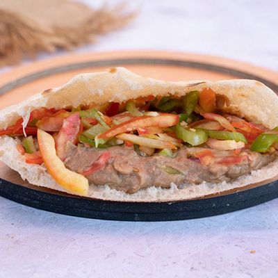 Salsa Foul Sandwich
